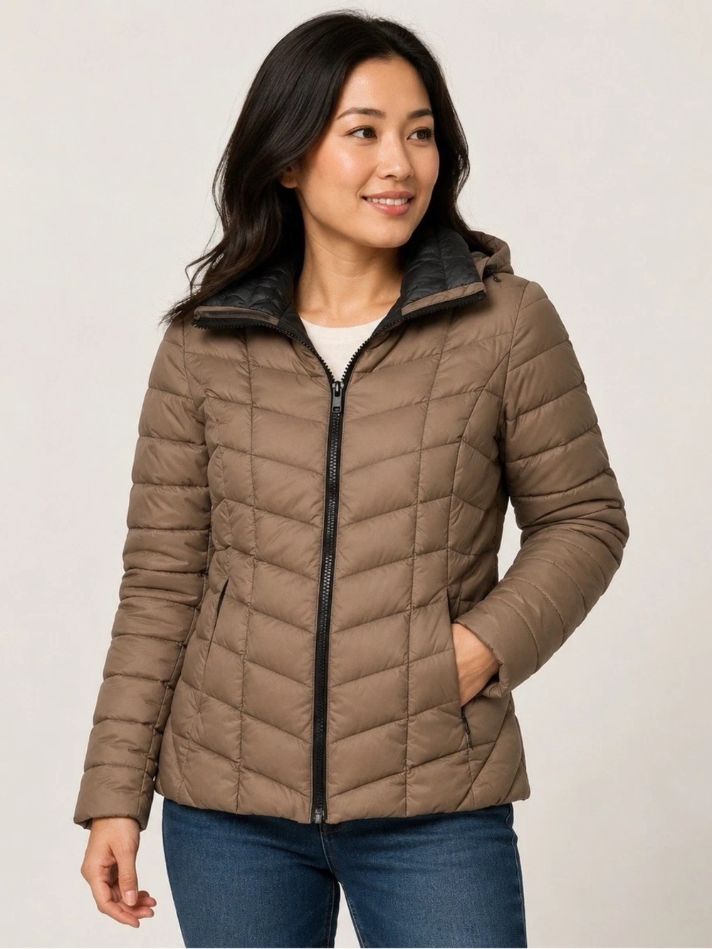 Soia & Kyo tan hooded quilted puffer jacket XS